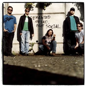 Esce Il 20 settembre "Pearl Jam Twenty",  per celebrare i vent'anni di storia della band
